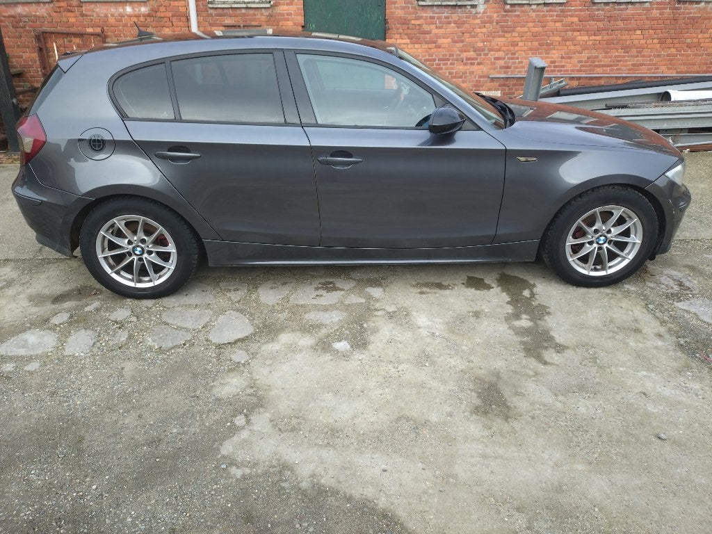 bmw 116i, Zwart, Leder en Stof, Elektrische ramen, 5 deurs