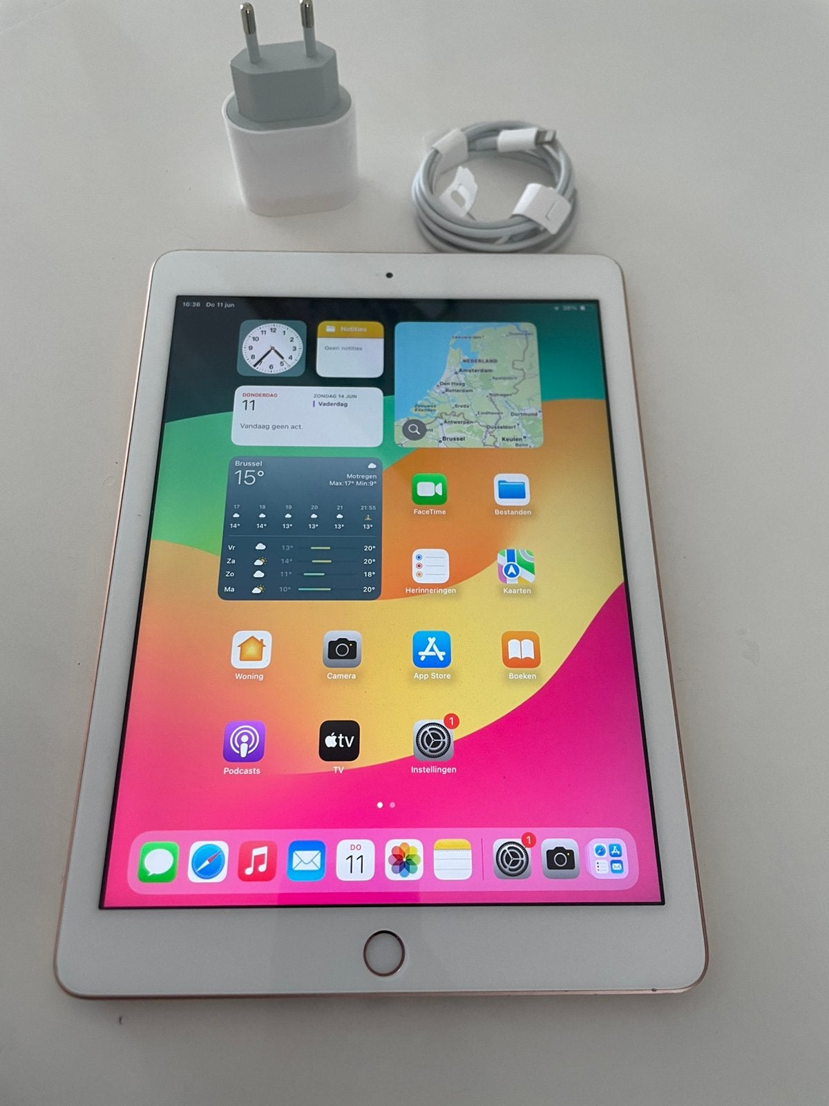 Ipad 6e generatie 32gb in goede staat, Computers en Software, Apple iPads, Ophalen, Zo goed als nieuw