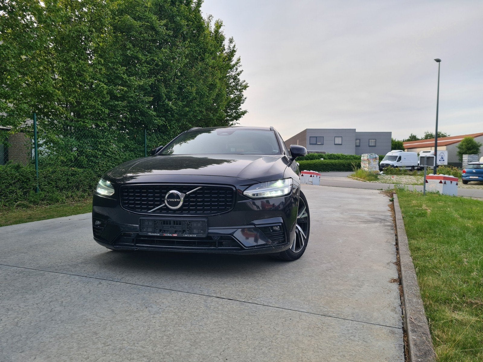 Volvo V90 2.0d mild hybrid, Auto's, Automaat, V90, Zwart, Leder