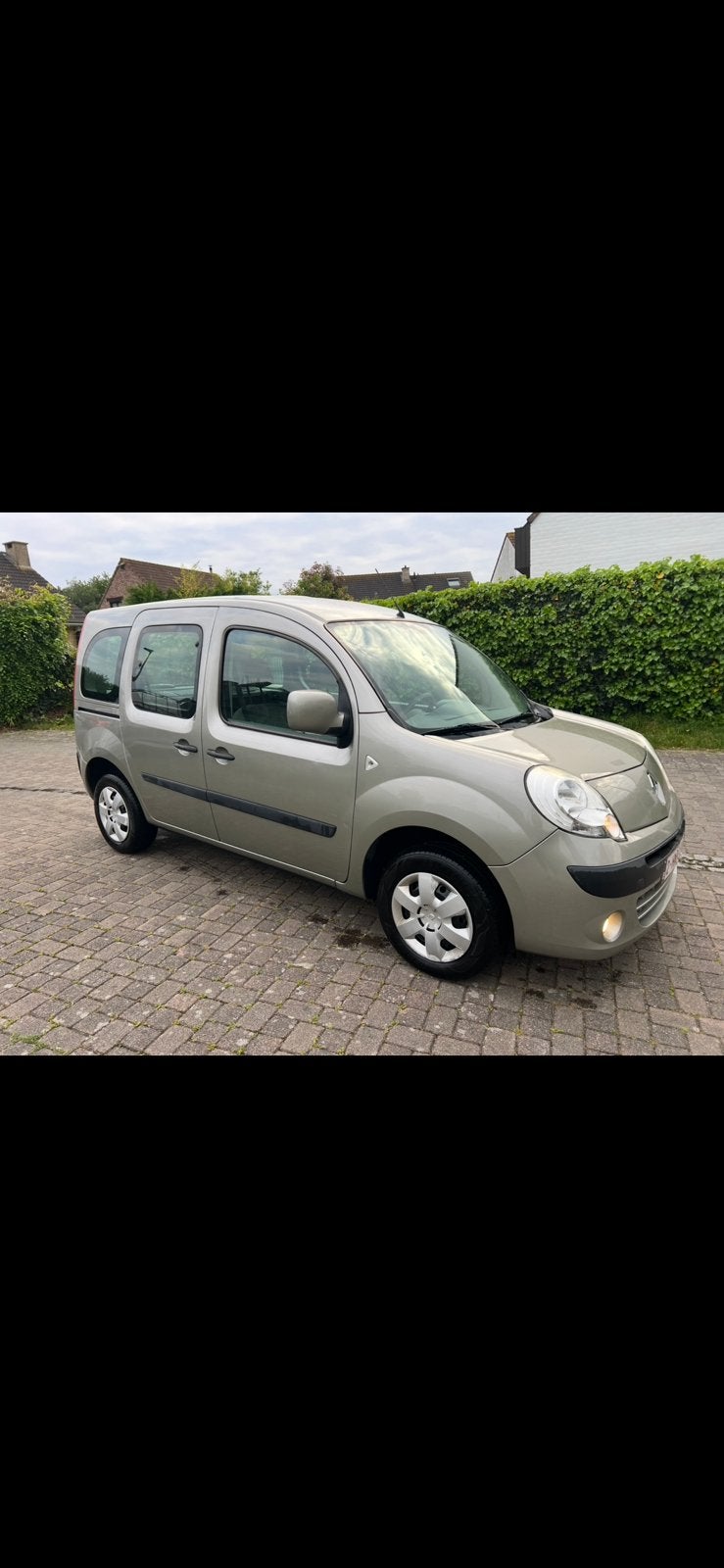 Renault kangoo 1.6i benzine, Auto's, 4 cilinders, 1600 cc, Particulier, 5 zetels