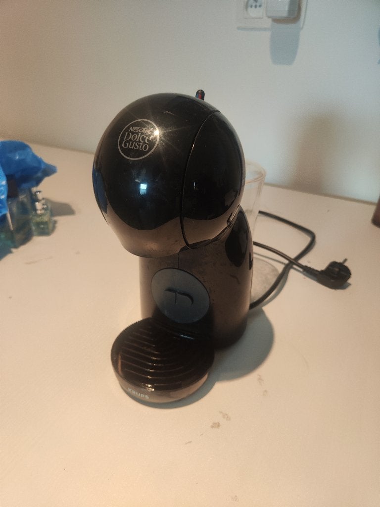 Krups Nescafé Dolce Gusto Piccolo XS – Zwart (1 jaar oud), 10 kopjes of meer, Koffiemachine, Ophalen of Verzenden, Zo goed als nieuw