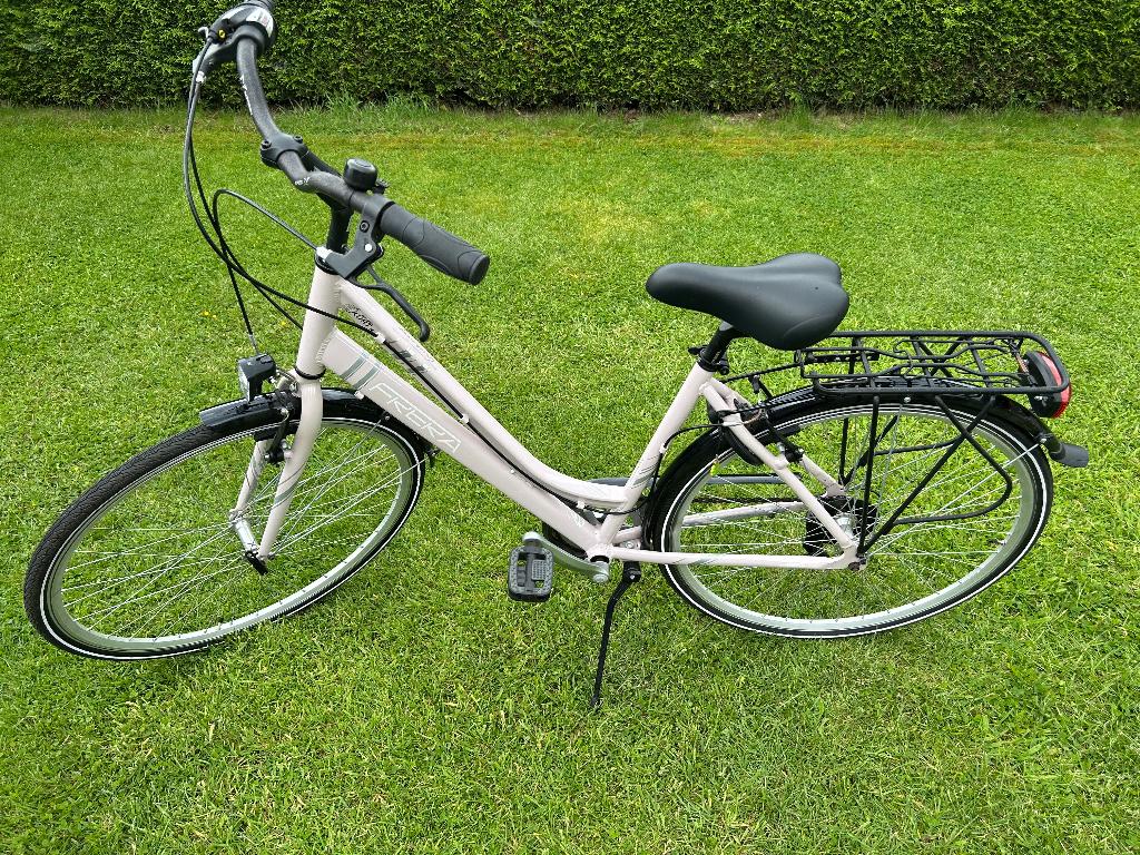 Damesfiets, Fietsen en Brommers, Gebruikt, Velgrem, Versnellingen, Ophalen