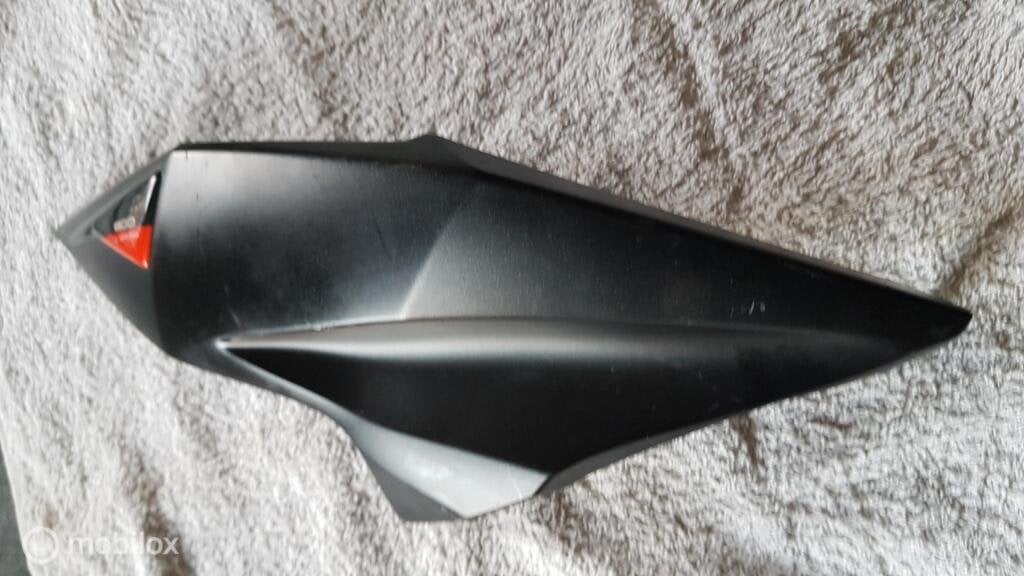 Kawasaki Z800 special kuipdeel rechts boven matzwart, Motoren, Gebruikt, Ophalen of Verzenden