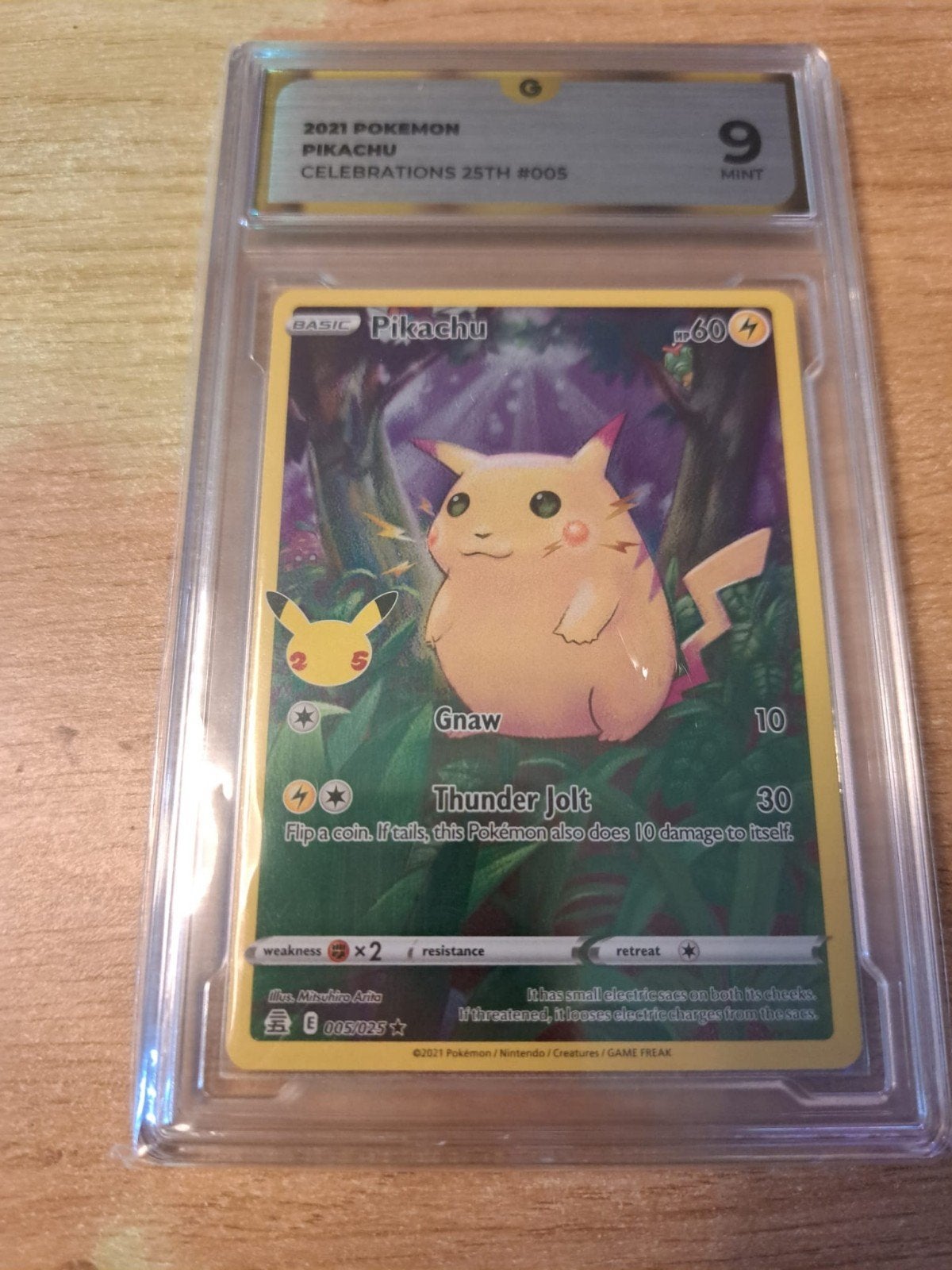 Pikachu full art 005/25, Ophalen