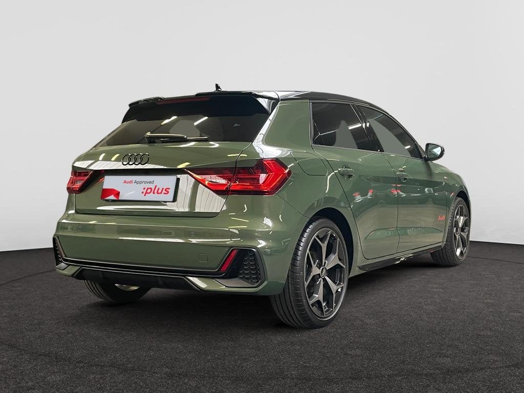 Audi A1 Sportback A1 Sportback 30 TFSI Business Edition S li, Auto's, Audi, Automaat, A1, 130 g/km, Zilver of Grijs