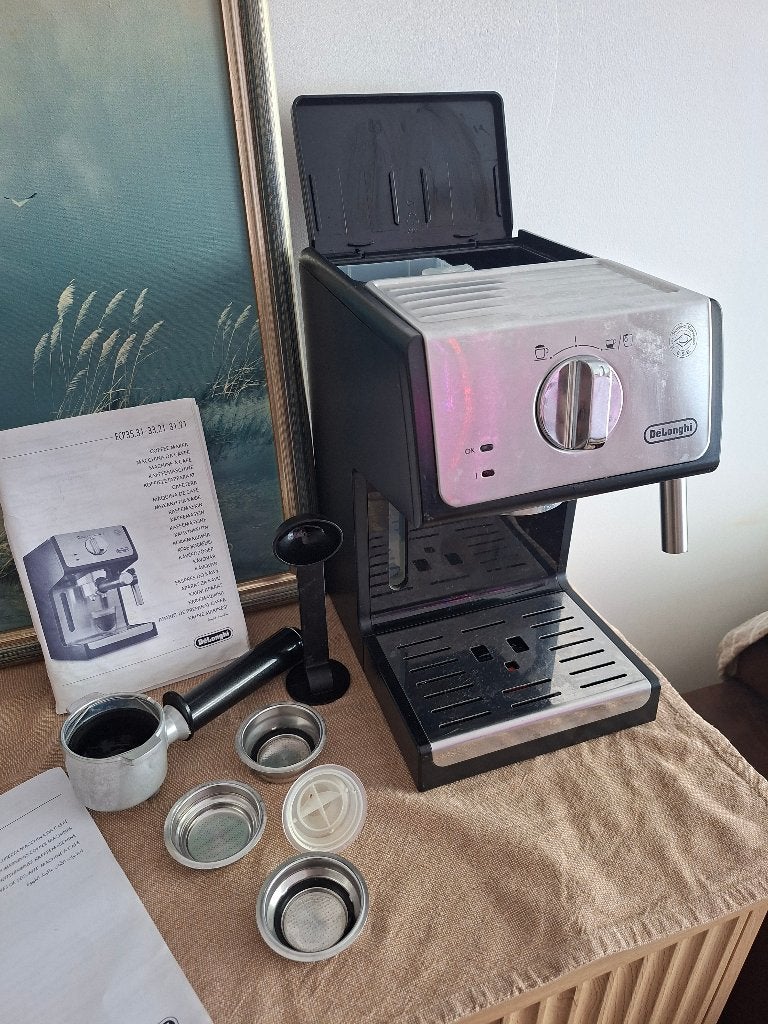 De'Longhi ECP35.31 espressomachine, Electroménager, Cafetières, Utilisé, Café moulu, Dosettes et capsules de café, Machine à espresso