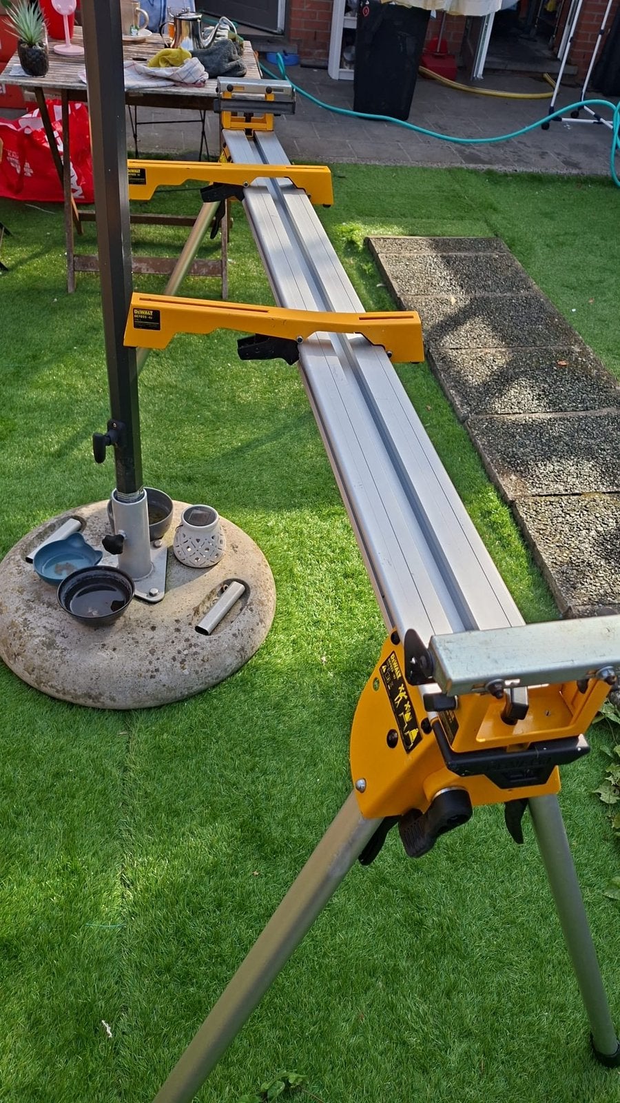 machinesteun/onderstel voor radiaal- / afkortzagen, Doe-het-zelf en Bouw, Ophalen, Zo goed als nieuw