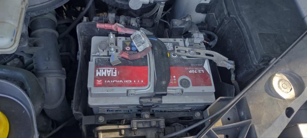 Accu FIAMM 12V 70Ah 640A (L3) – Goede staat, Auto-onderdelen, Ophalen of Verzenden