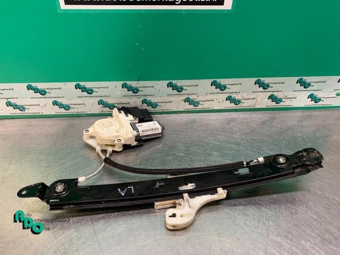 Mécanique vitre 4portes arrière gauche d'un Seat Altea (Al, -, 3 mois de garantie, Utilisé, -