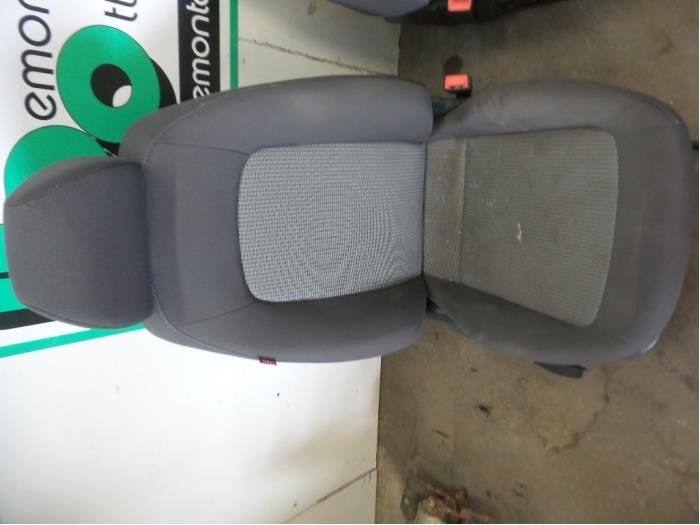 Siège droit d'un Seat Ibiza (Ibiza 08-), -, 3 mois de garantie, Utilisé, -