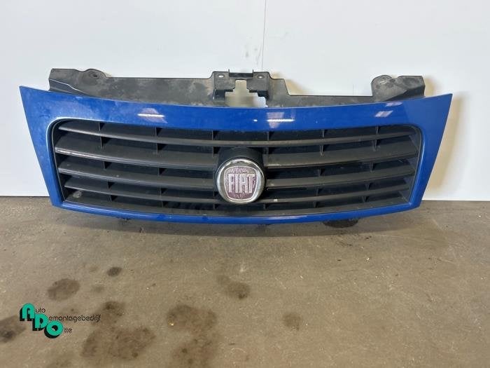 Grille van een Fiat Scudo (Scudo 07-) (KPVB), Gebruikt, -, -, Ophalen of Verzenden