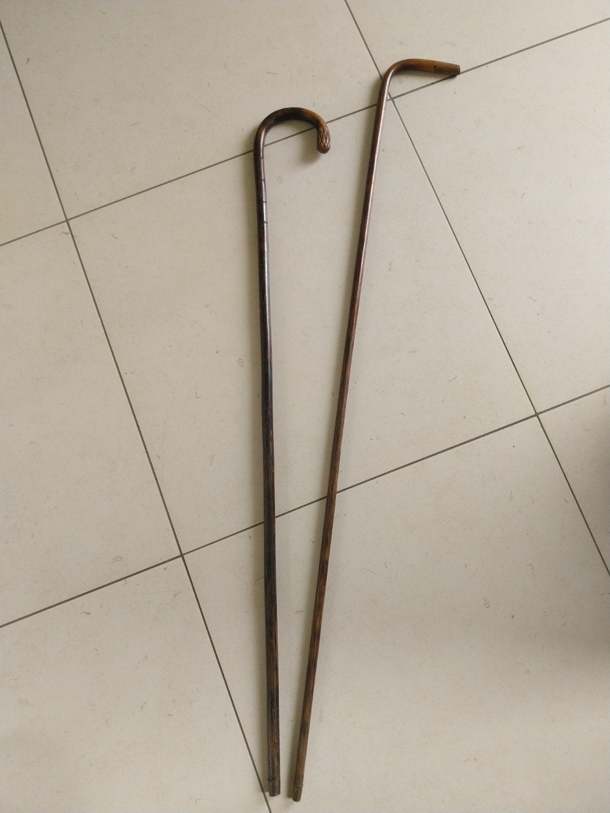 Twee antieke wandelstokken, Ophalen of Verzenden