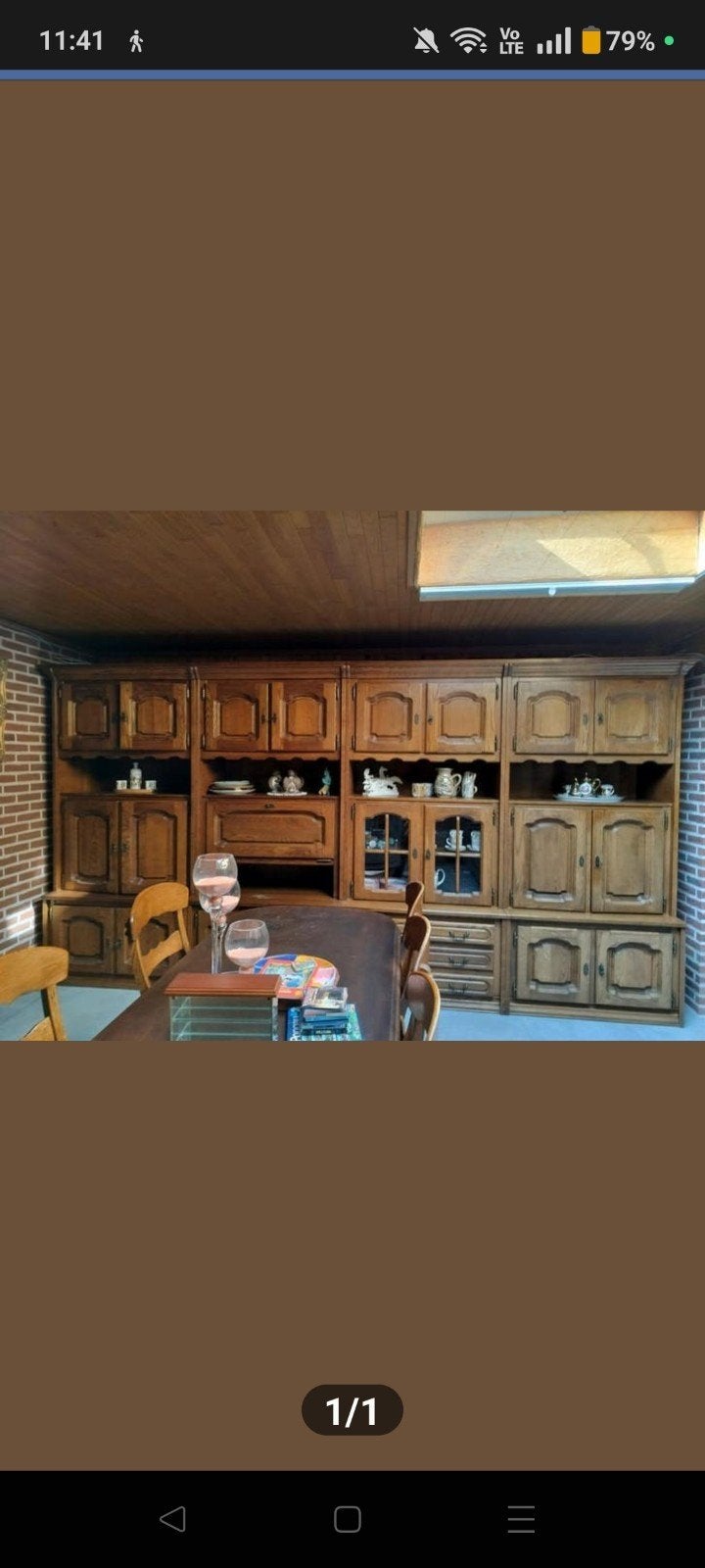 Eiken kast, Ophalen