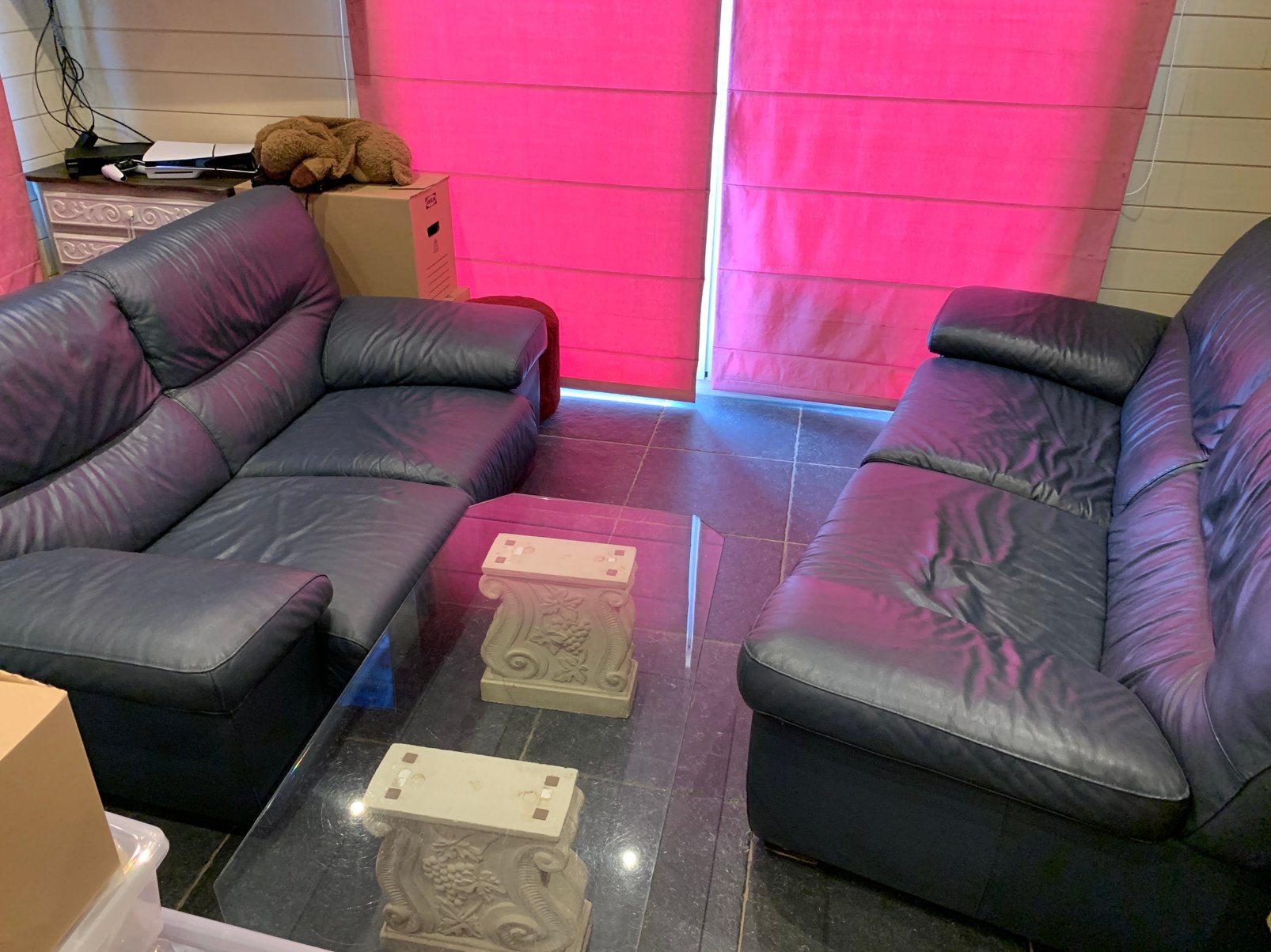 Fauteuils et table en verre, Maison & Meubles, Enlèvement, Comme neuf, Cuir