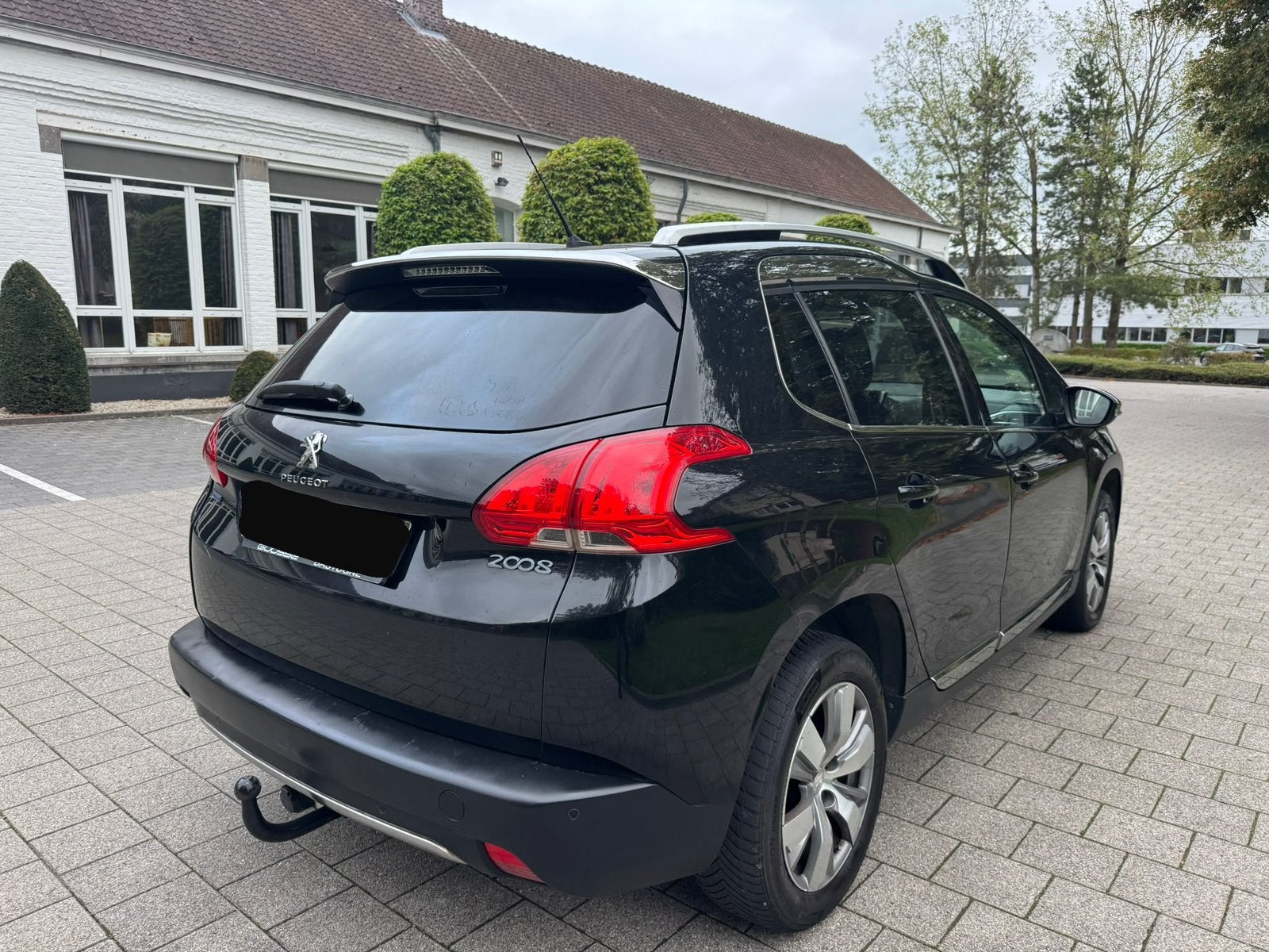 PEUGEOT 2008 1.6 HDI ALLURE/ EURO 6B/ GPS/ AIRCO/ CONTROL OK, Cuir, Achat, Entreprise, Automatique