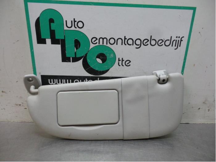 Zonneklep van een Peugeot 206 (206 98-), Gebruikt, -, -, Ophalen of Verzenden