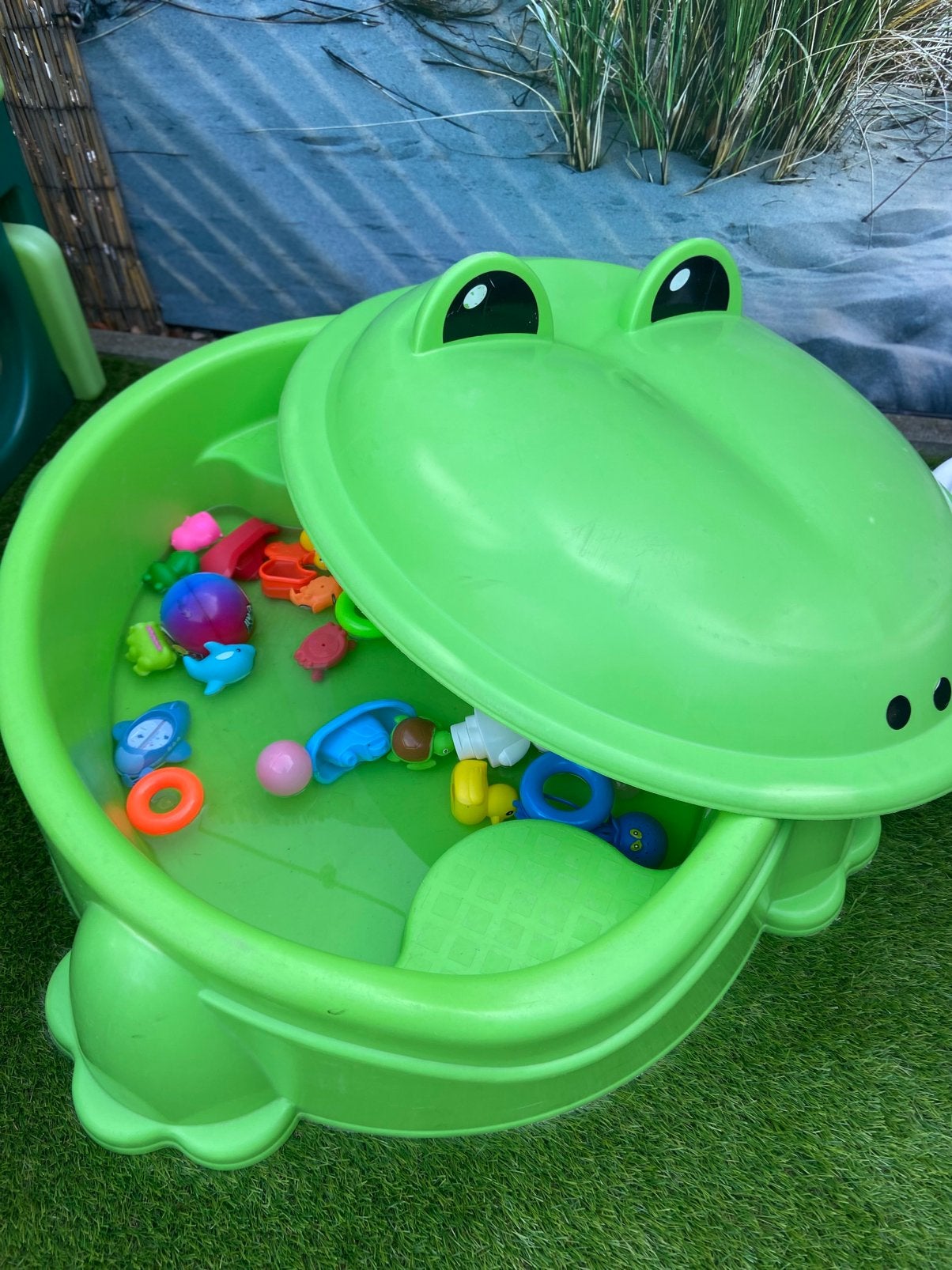 Zandbak/ zwembadje, Kinderen en Baby's, Ophalen, Zo goed als nieuw