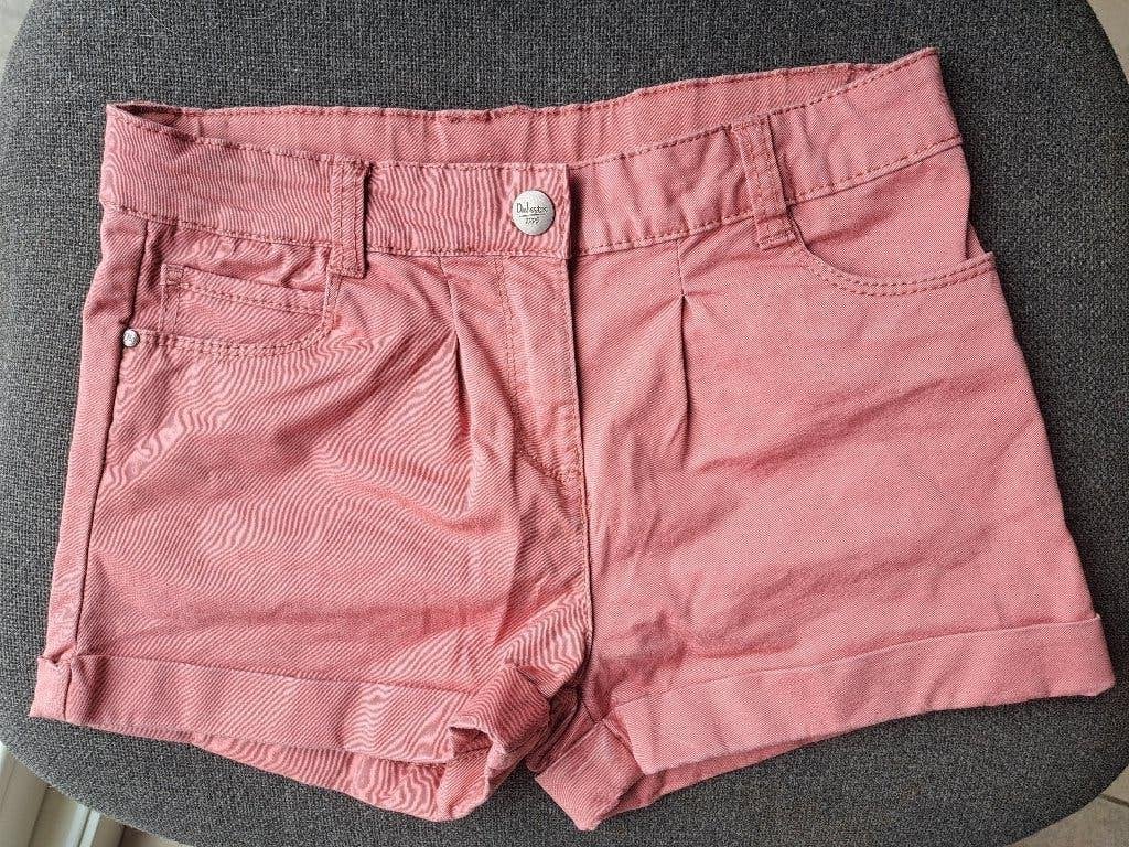 Jeansshort maat 134- 140, Pantalon, Enlèvement ou Envoi, Comme neuf, Fille