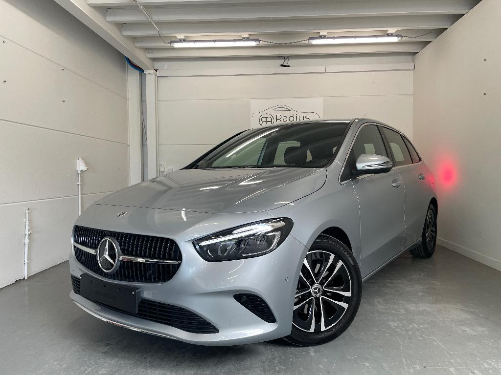 Mercedes-Benz - B180 - Essence - Automatique, Autos, Mercedes-Benz, Entreprise, Achat, Classe B, ABS, Caméra de recul, Airbags