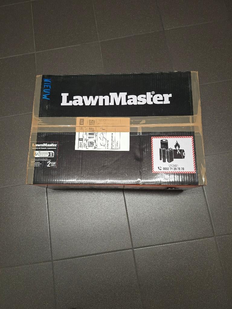 Lawmaster grasrobot zonder draad, Tuin en Terras, Ophalen, Nieuw, Accu-grasmaaier, Elektrische starter