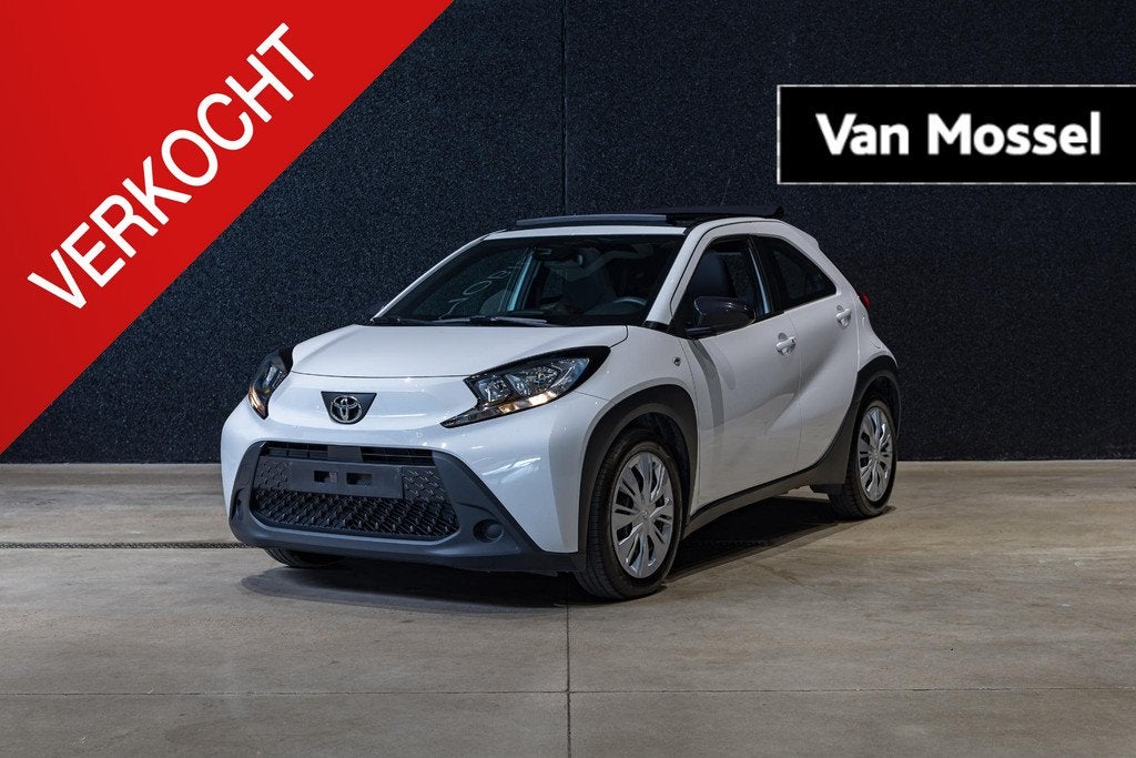 Toyota Aygo X 1.0 VVT-i Air Pulse CABRIODAK | CAMERA | Cruis, Auto's, Toyota, 4 zetels, Stof, Gebruikt, 72 pk