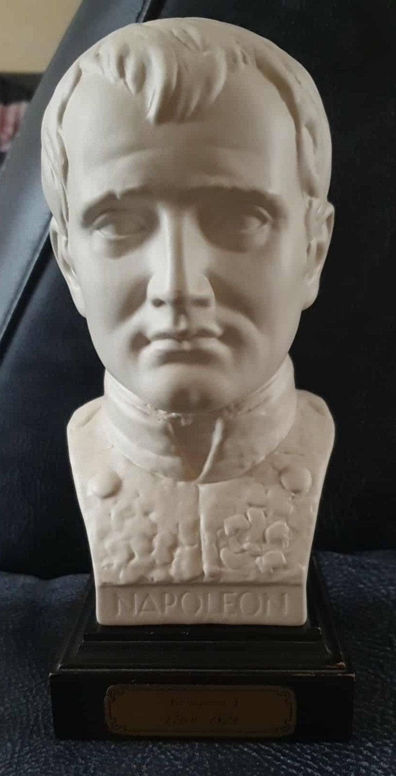 Buste de Napoléon Old Big Heavy., Envoi