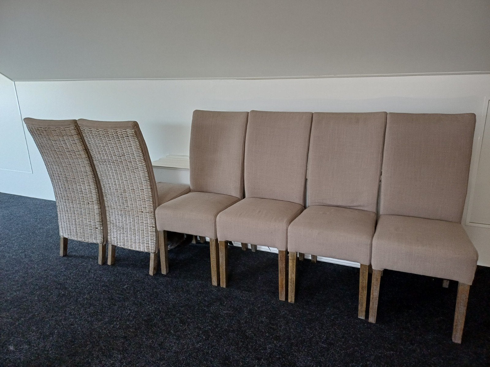 Eetkamerstoelen, Ophalen