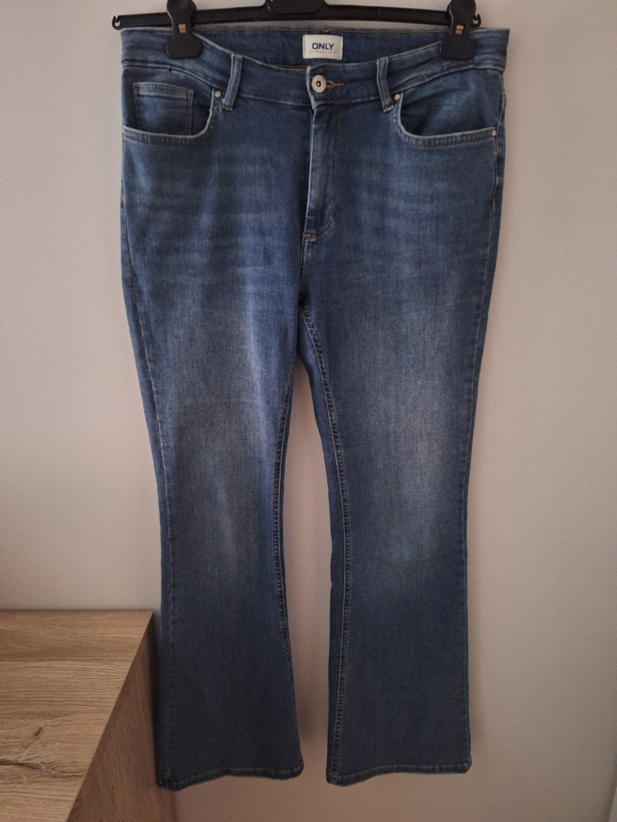 jeansbroek  L. Only met GRATIS tshirt naar keuze zie foto's, Only, Enlèvement ou Envoi, Comme neuf