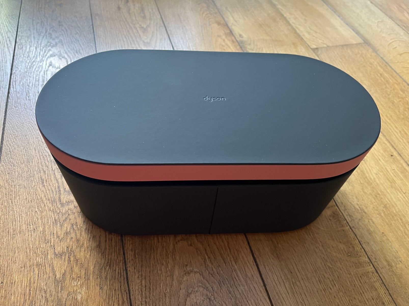 Dyson airwrap box en accessoires - nieuw, Handtassen en Accessoires, Uiterlijk | Haarverzorging, Ophalen, Nieuw