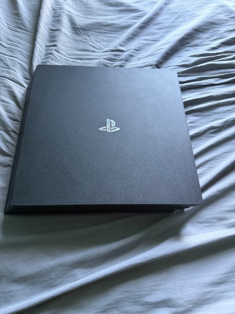 Ps4 pro, Games en Spelcomputers, Spelcomputers | Sony PlayStation 4, Zo goed als nieuw, Pro, Zonder controller, Met games, Ophalen