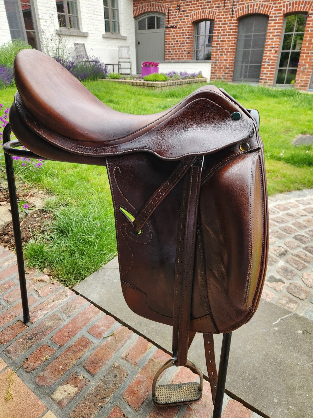 Selle de dressage Prestige, Animaux & Accessoires, Chevaux & Poneys | Selles, Enlèvement ou Envoi, Comme neuf, Dressage