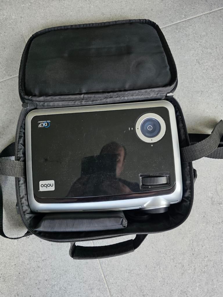 Nobo beamer, Audio, Tv en Foto, Beamers, Ophalen of Verzenden, DLP