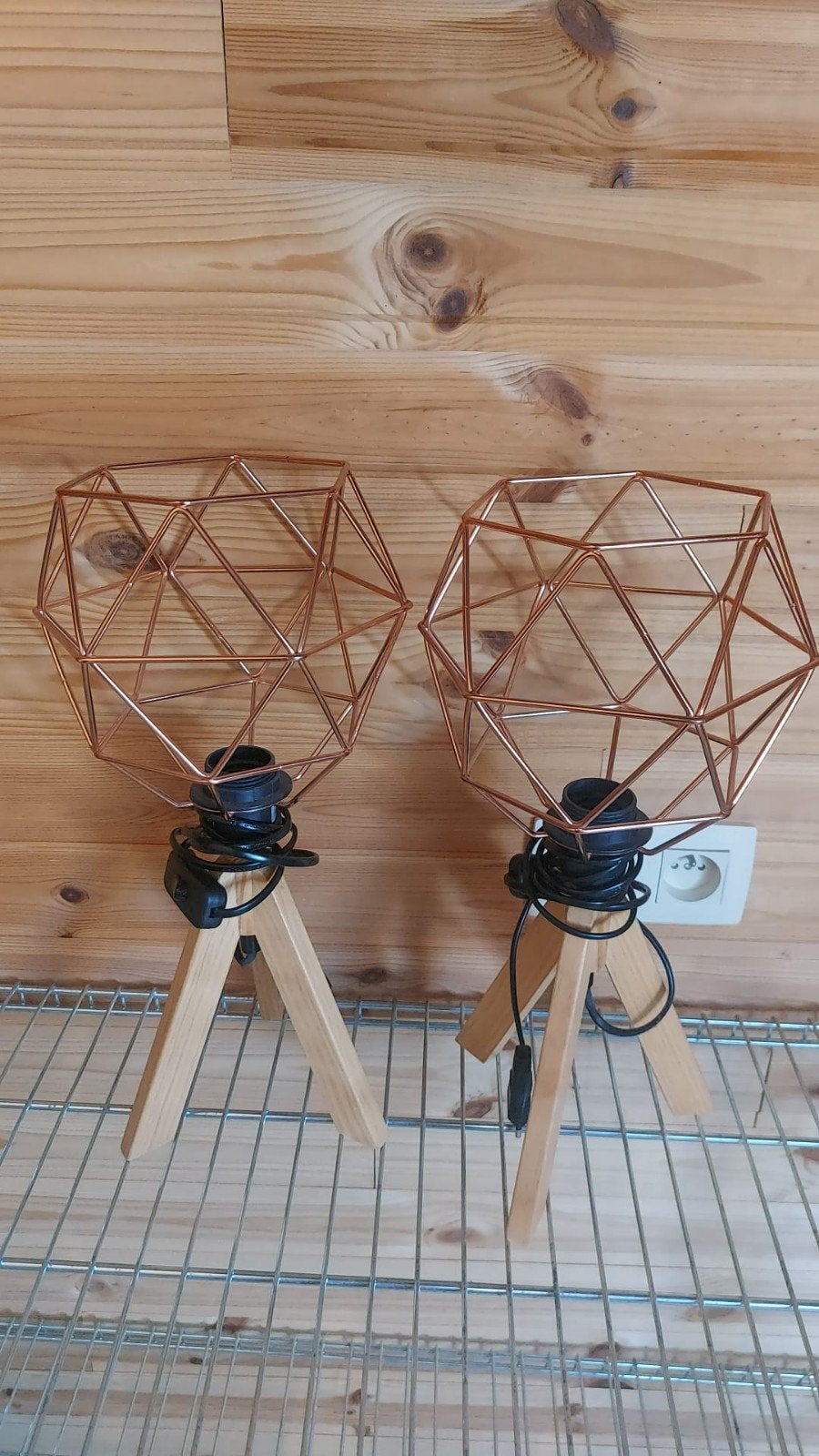 industriële tripod tafellampen, Huis en Inrichting, Lampen | Tafellampen, Hout, Metaal, Ophalen