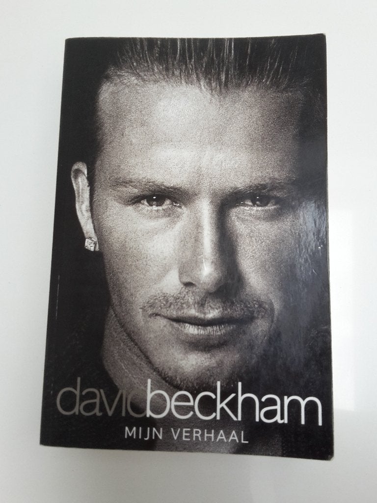 Biografie: David Beckham – Mijn verhaal, Beckham en Watt, Ophalen of Verzenden, Gelezen, Sport