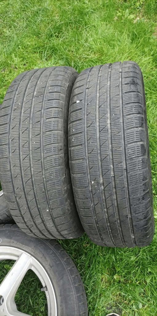 4 Roues Hiver 215/55 R17 - Jantes Alu DEZENT + Pneus SUPERIA, Autos : Pièces & Accessoires, Pneus et Jantes, Véhicule de tourisme