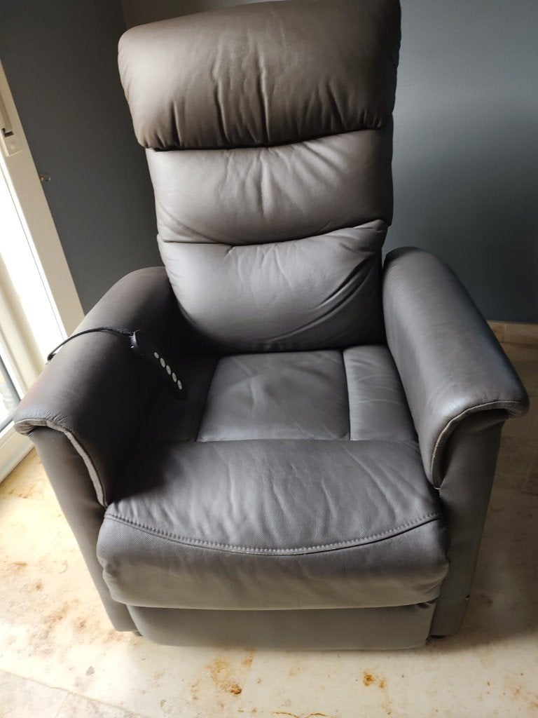 Relax met sta op functie, Huis en Inrichting, Ophalen, Gebruikt