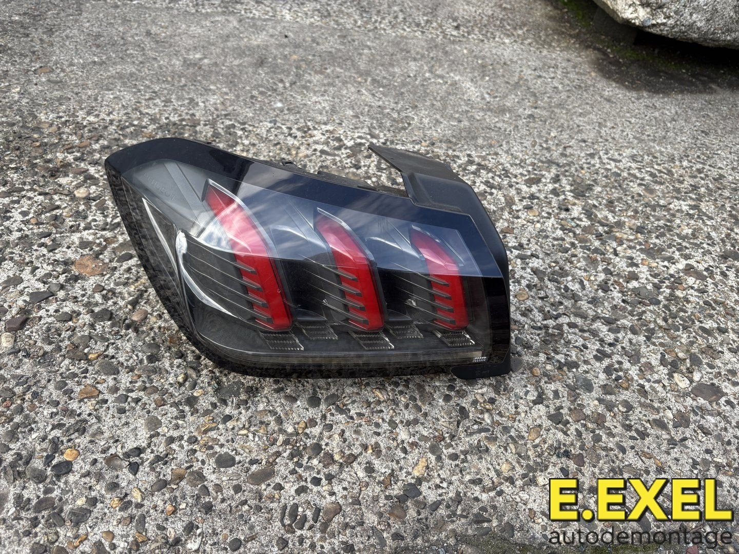 Achterlicht Links Peugeot 208 vanaf 2019  9823216880, Gebruikt, -, Ophalen of Verzenden, -