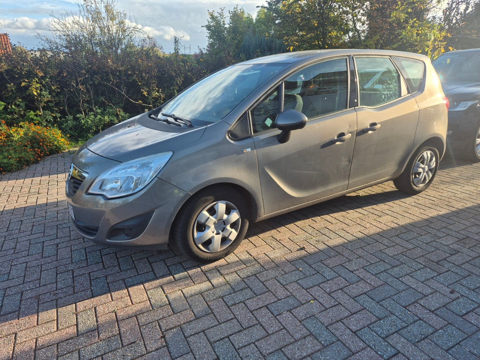 opel meriva 1.4 essence avec feuille rose., Autos, Euro 5, Achat, Boîte manuelle, 5 portes