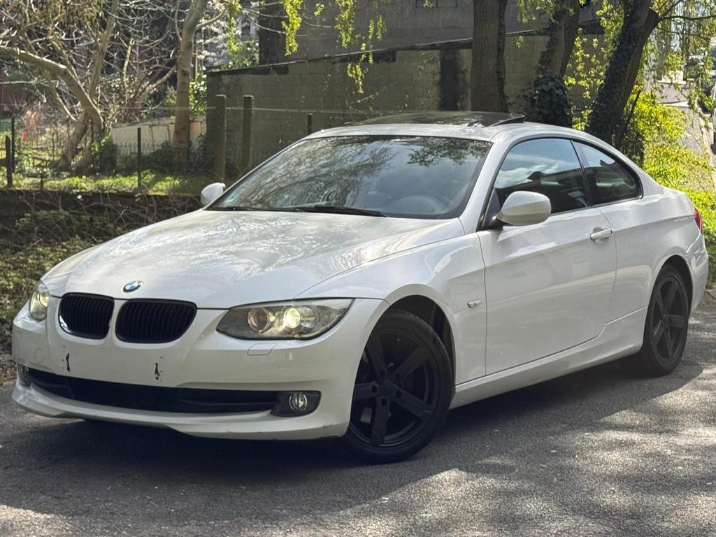 BMW E92 FACELIFT  FULL OPTIONS PRÊTE À IMMATRICULER, Autos, Particulier, Achat, Coupé