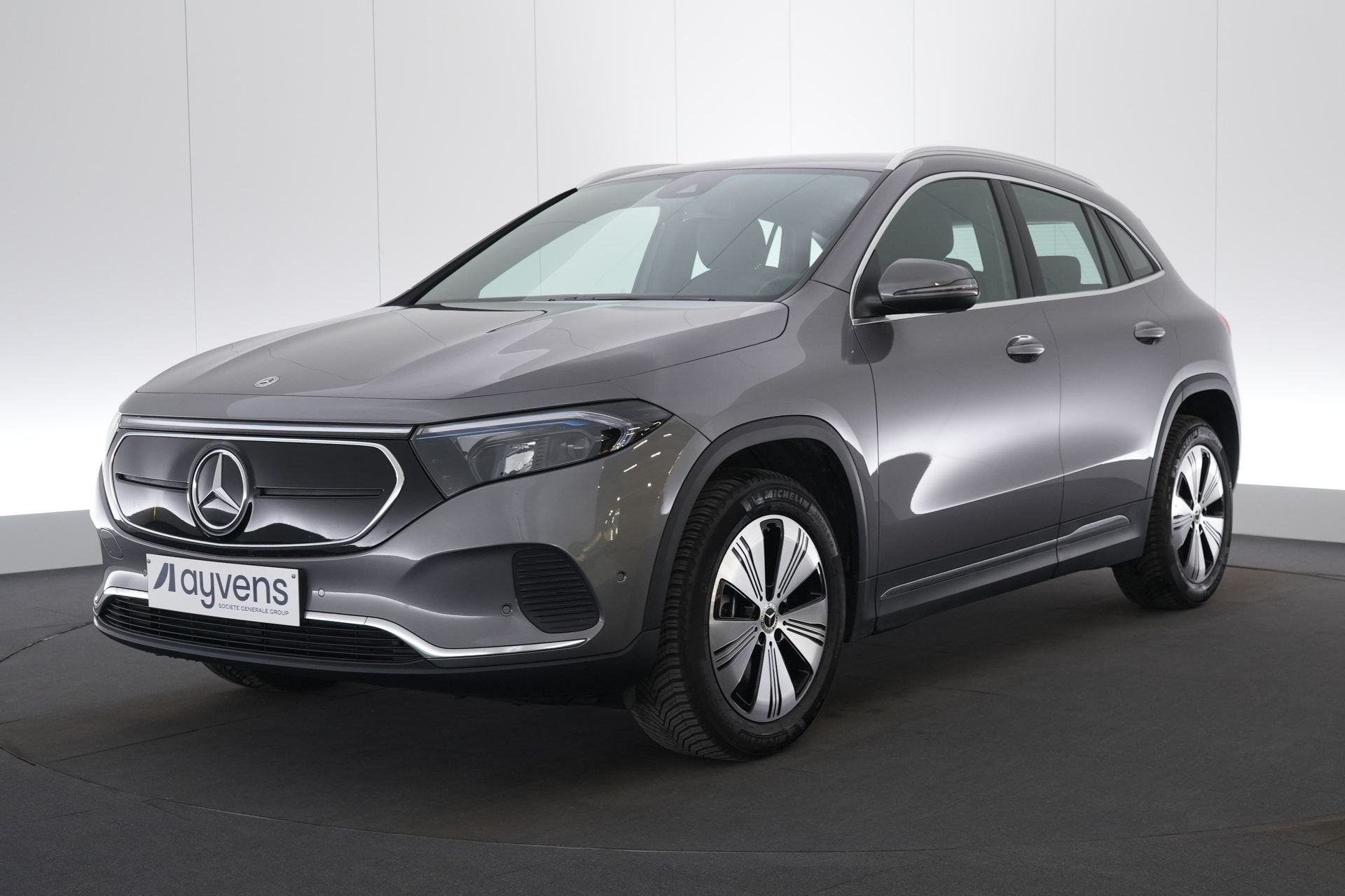 (2EAY193) MERCEDES-BENZ EQA, Argent ou Gris, Achat, Entreprise, Carnet d'entretien