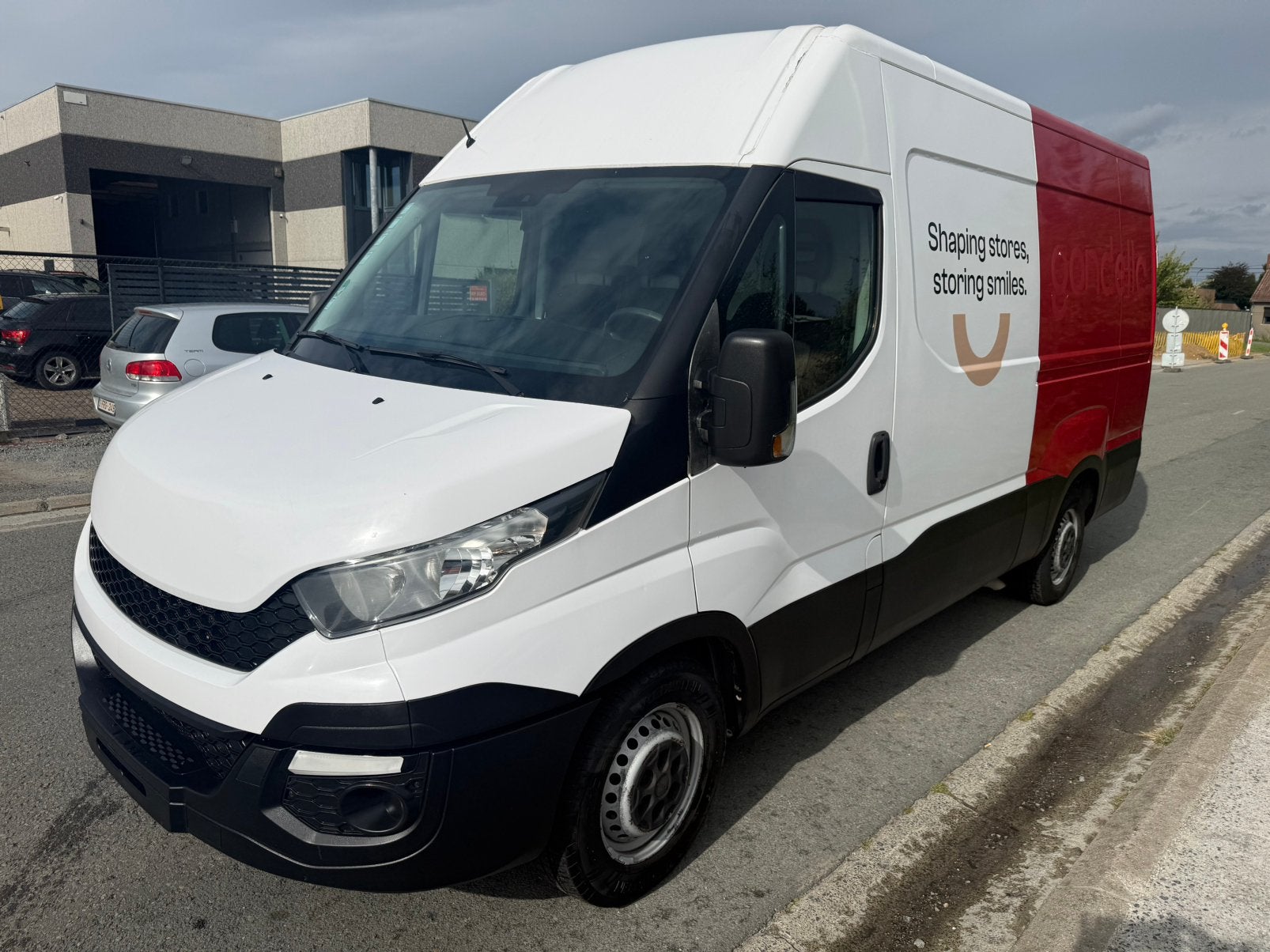 Iveco Daily 3.0 L2H2 avec Lift et Airco de 6/2016, Euro 5, Iveco, Bedrijf, Diesel