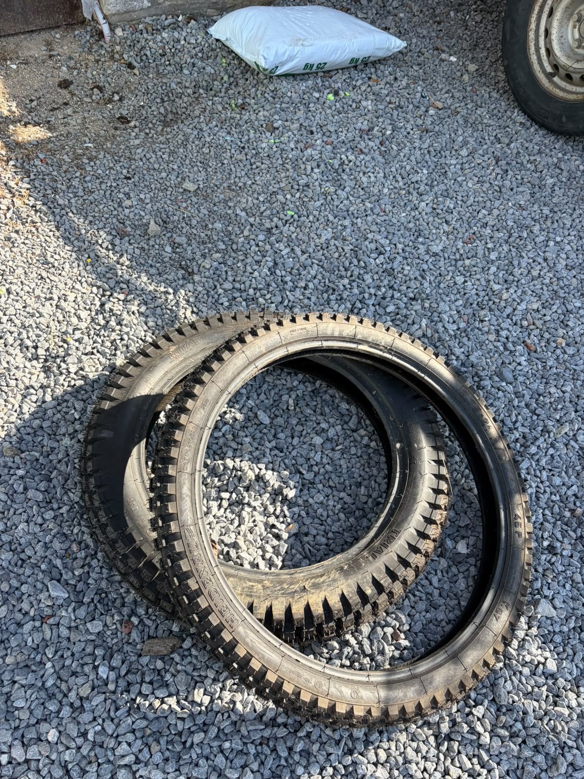 Moto, Motos, Enlèvement