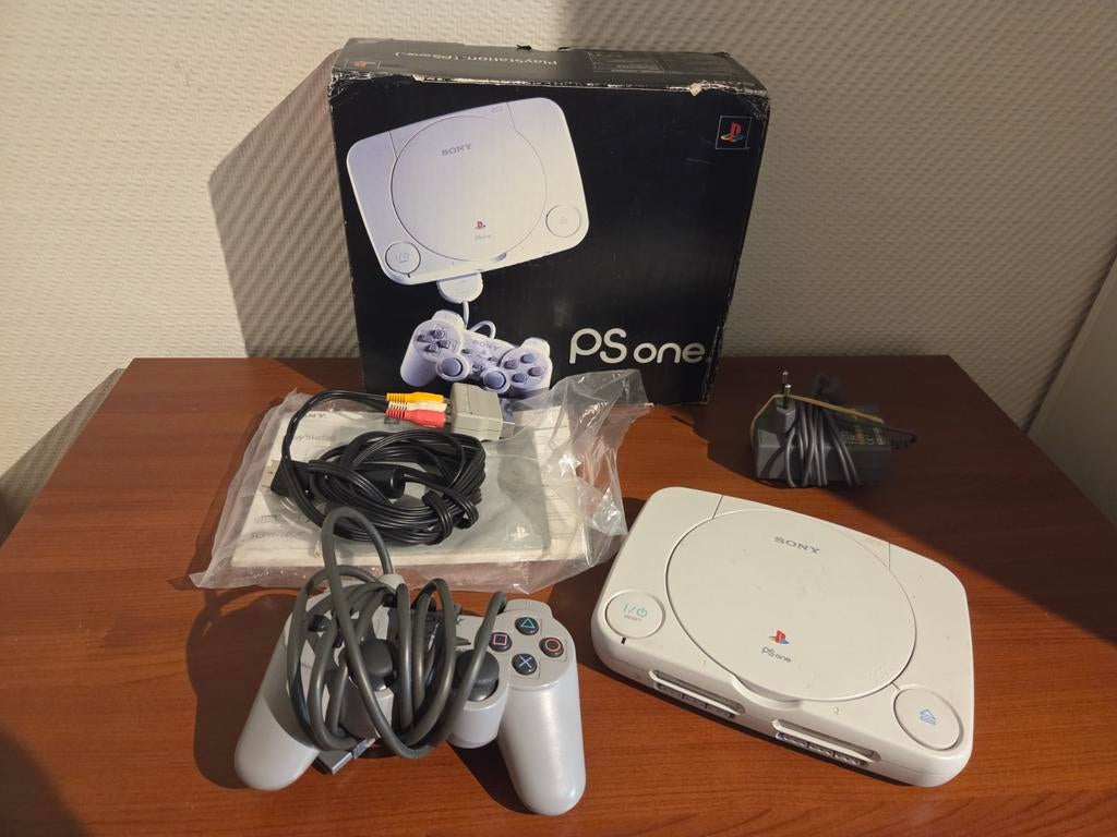 Ps one compleet in de doos, Consoles de jeu & Jeux vidéo, Consoles de jeu | Sony PlayStation 1, Enlèvement ou Envoi