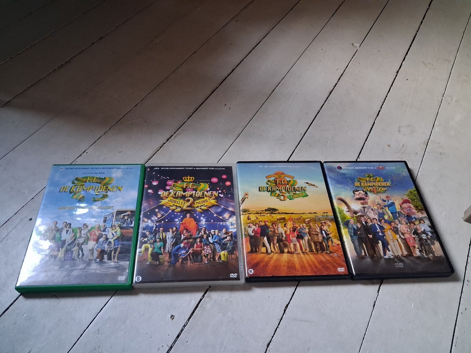 4 dvd's van fc de kampioenen., Cd's en Dvd's, Ophalen, Zo goed als nieuw, Nederlands, Overige genres