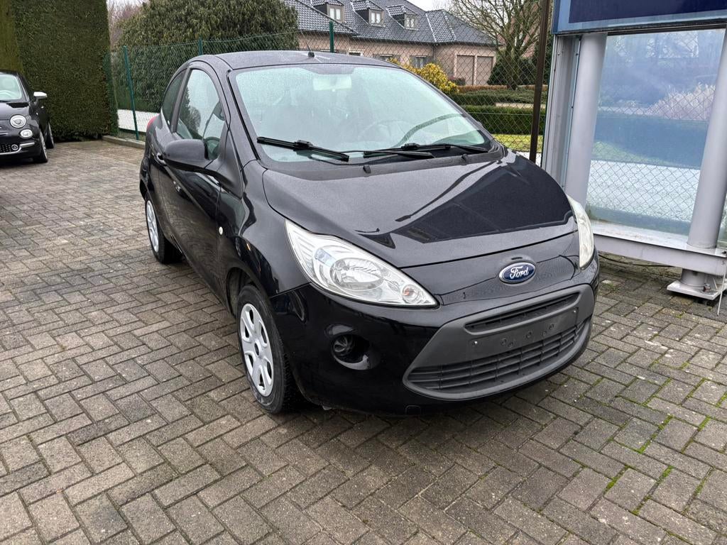Ford ka airco pdc, Auto's, Ford, Voorwielaandrijving, 4 zetels, Stof, 4 cilinders