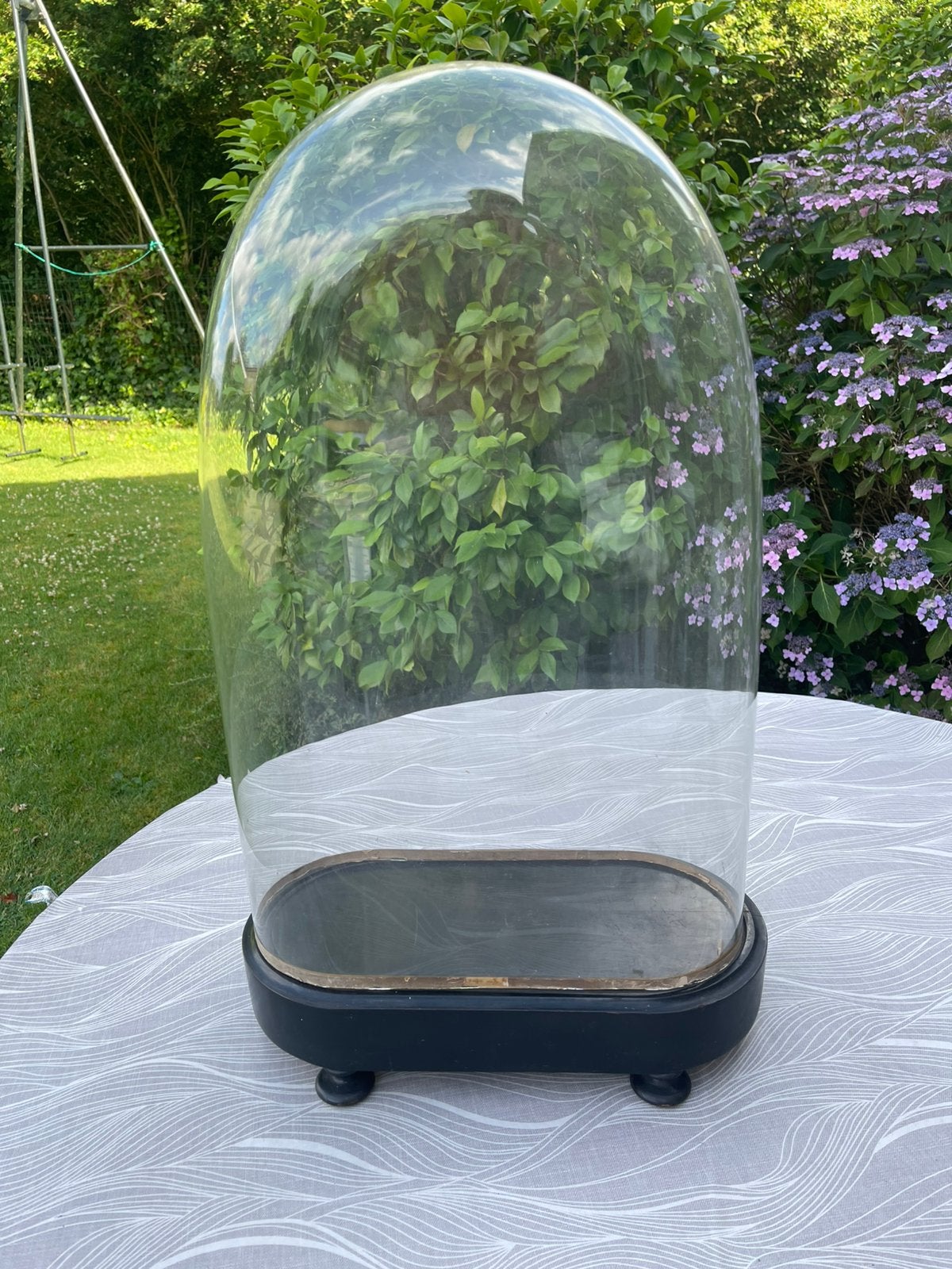 Globe antique, Enlèvement