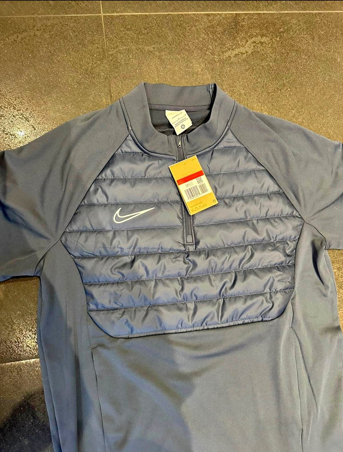 Nike Therma-Fit, Vêtements | Hommes, Vêtements de sport, Neuf, Enlèvement ou Envoi, Taille 52/54 (L), Autres types