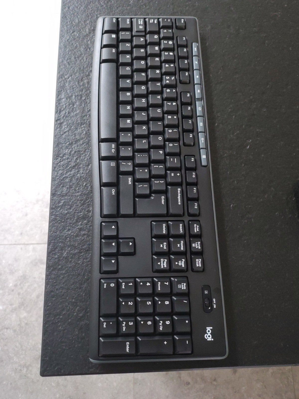 Souris et clavier Logitech neufs, Informatique & Logiciels, Enlèvement ou Envoi, Qwerty