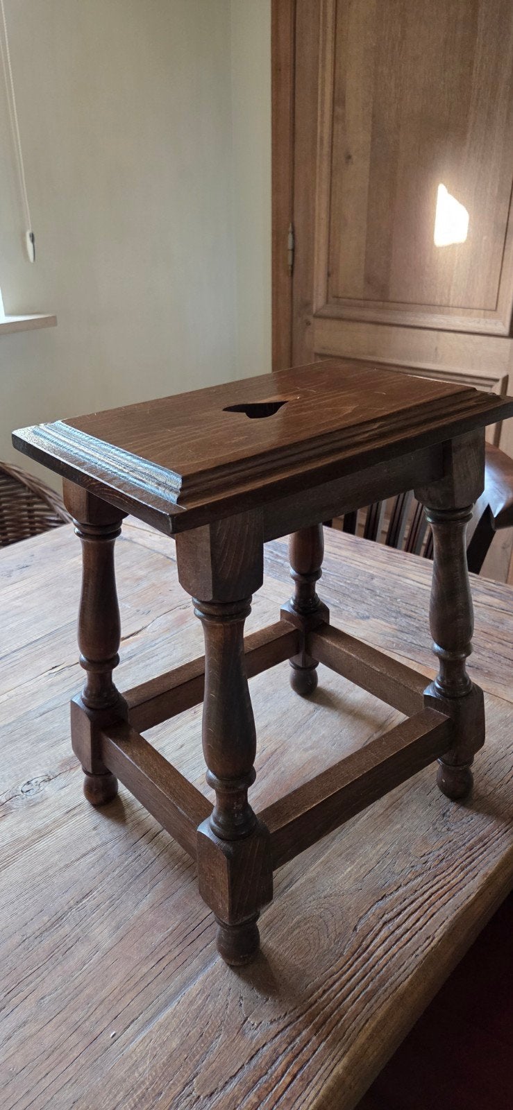 vintage/antiek solide eiken krukje/English stool, Antiek en Kunst, Ophalen