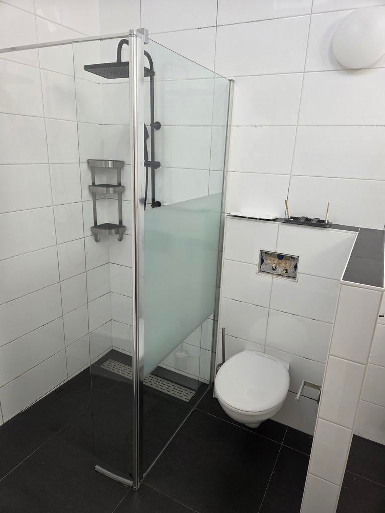 Complete badkamer te koop. Ook apart te koop., Huis en Inrichting, Badkamer | Complete badkamers, Ophalen of Verzenden